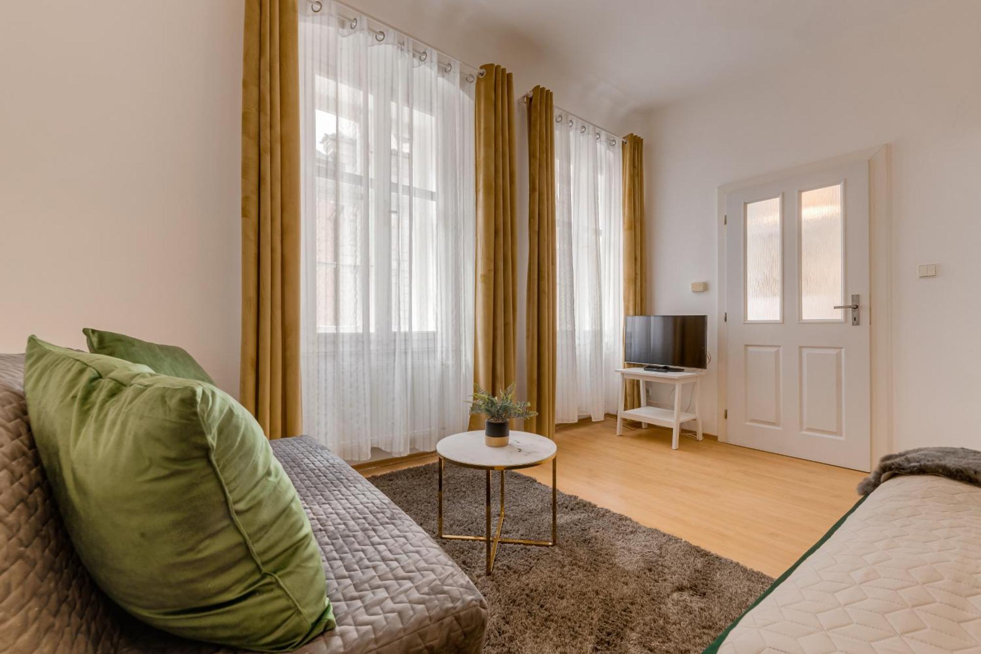 Aparthotel King's Road Prague